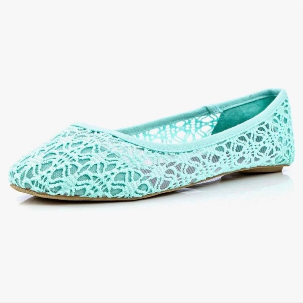 Charles Albert Women's Breathable Crochet Lace Ballet Flat Size 9